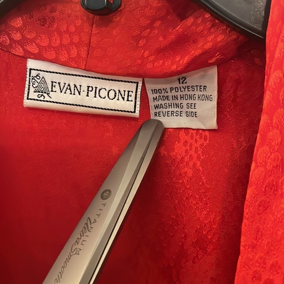 Vintage Evan Picone Red Blouse - Picture 4 of 11